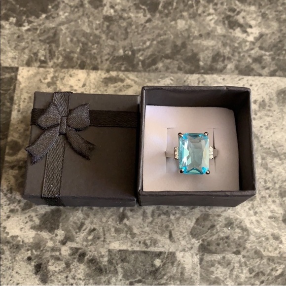 Silver cubic zirconia - Picture 6 of 6